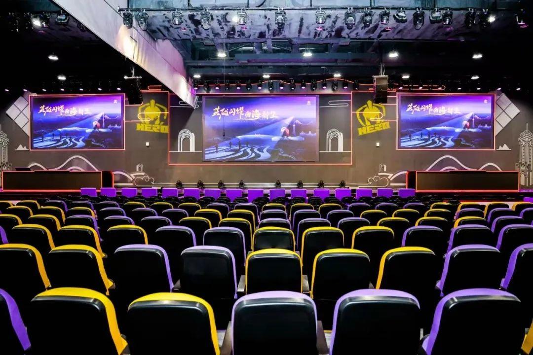 奇泽姆接任 奇泽姆接任