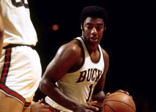 被审视的整 被审视的整